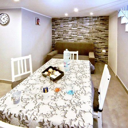 La Casa Di Helena Apartamento Nápoles Exterior foto